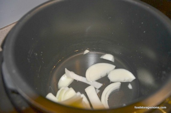Onions for pressure cooker