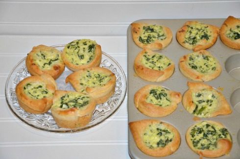 Easy To Make Homemade Spinach Quiche Muffins