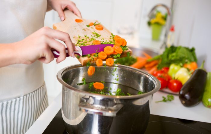 cooking-from-scratch-is-it-a-thing-of-the-past-food-storage-moms