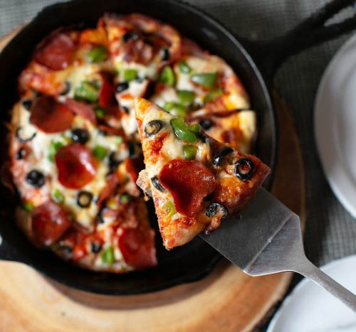 Step By Step How To Make Cast-Iron Pan Pizza - Food Storage Moms