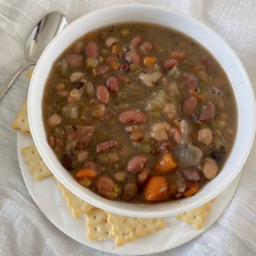 https://www.foodstoragemoms.com/wp-content/uploads/2021/12/The-Best-Sixteen-Bean-Soup-12-500x500.jpeg