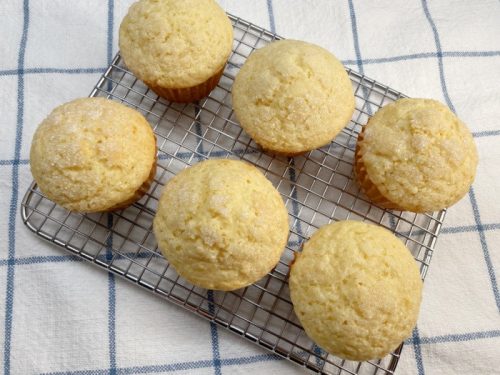 How to Bake Muffins Tops and a Basic Muffin Recipe - thekittchen