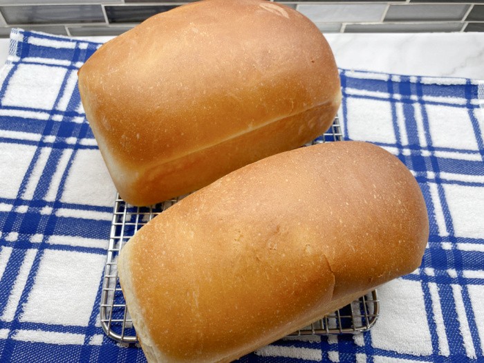 Bread Machine Bread-How To Make It - Food Storage Moms