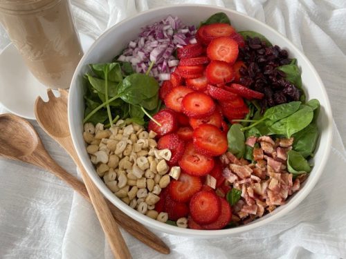 Strawberry Spinach Salad - Food Storage Moms